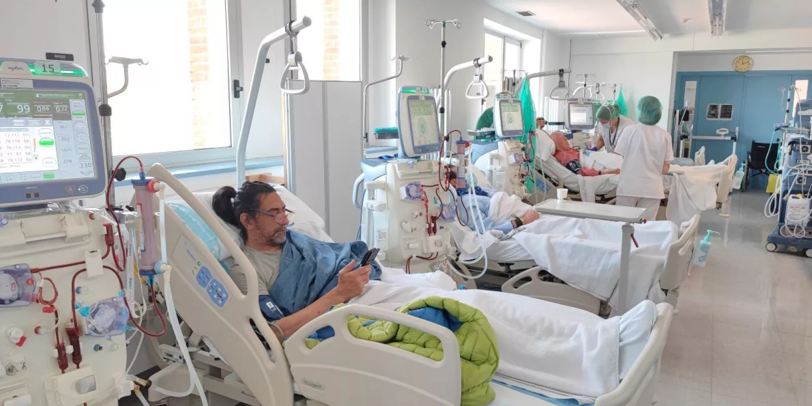 Sala de crònics del Servei de Nefrologia del Trueta