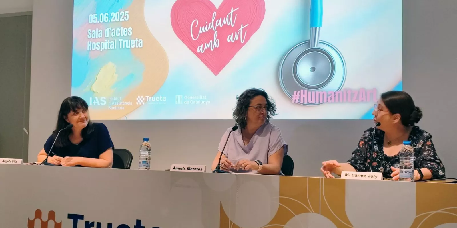 Taula inaugural de la 1a Jornada d'Humanització de l'Hospital Trueta i l'IAS 