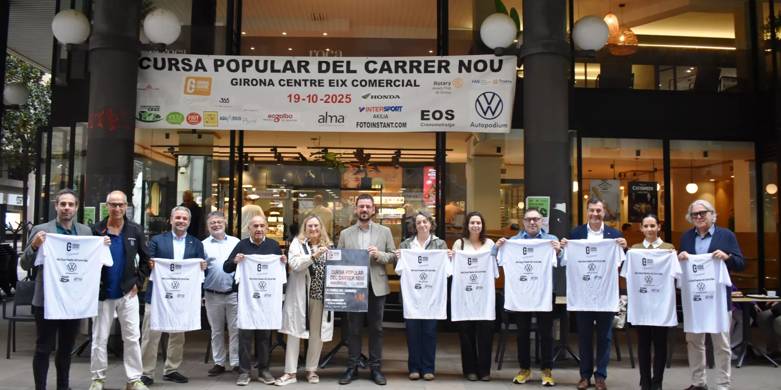 Presentació de la cursa del carrer nou amb els representants