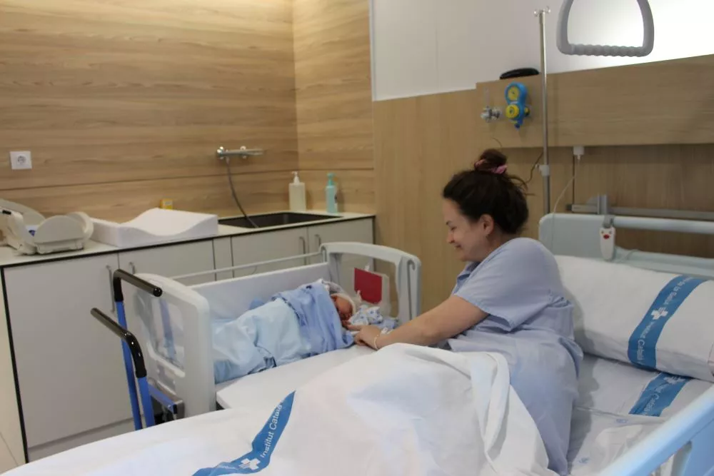 renovació de les habitacions de maternitat del Trueta