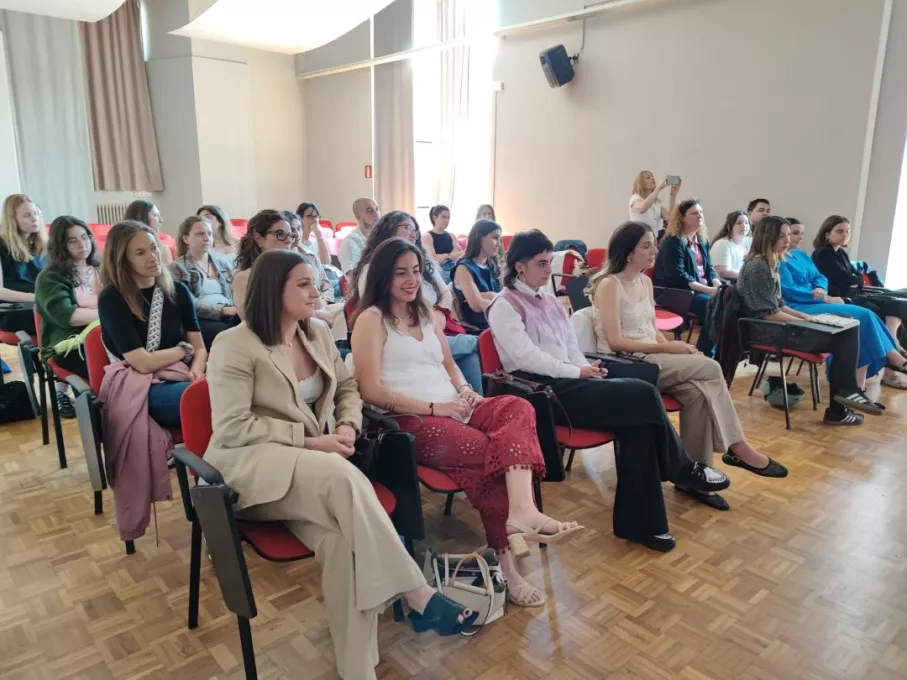 Comiat a les residents especialistes en Infermeria Familiar i Comunitària de la promoció 2023/25