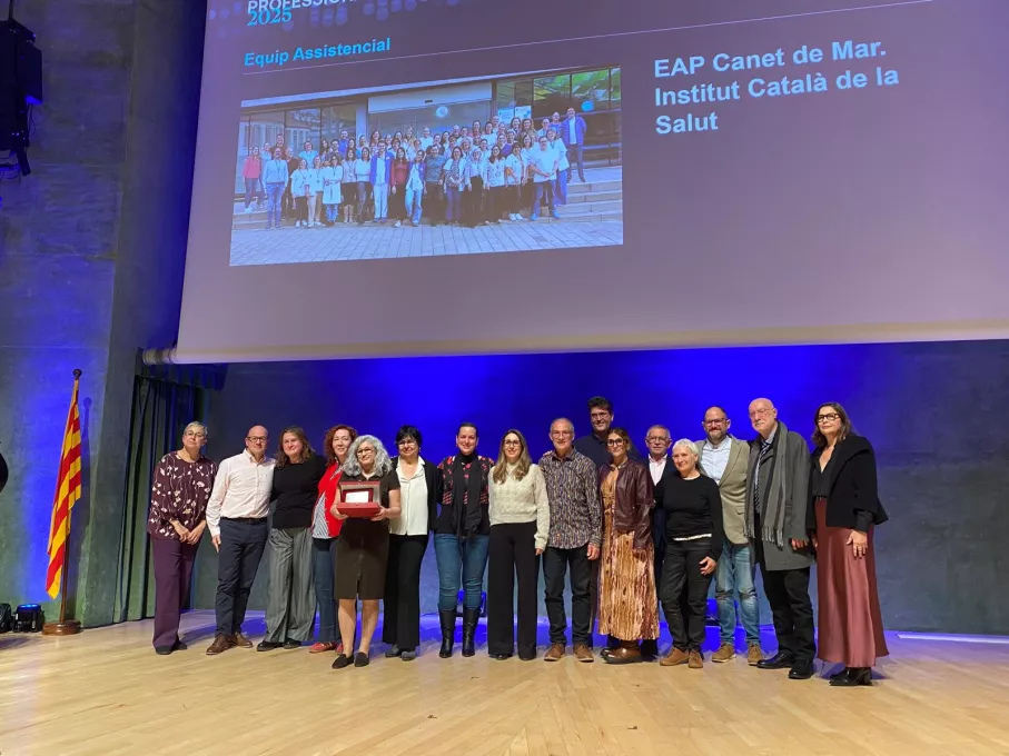 Representants de l'EAP Canet de Mar a l'acte d'entrega de guardons del col·legi de Metges de Barcelona.