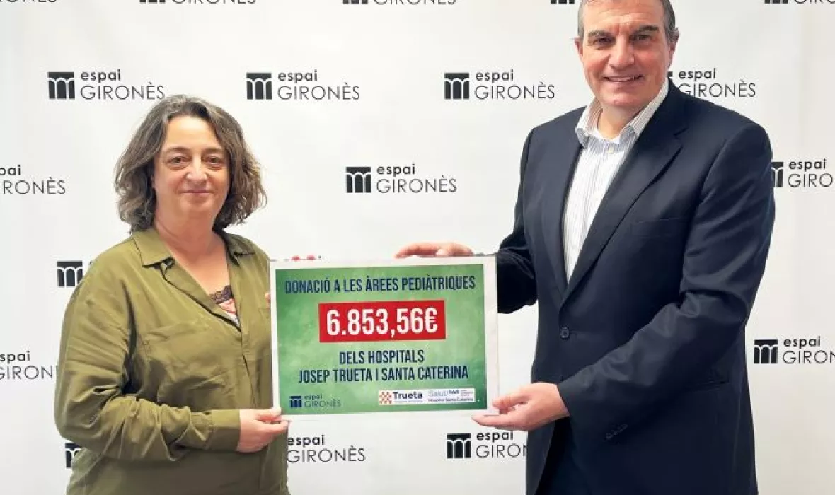 Acte protocolari d'entrega dels fons recaptats per la campanya