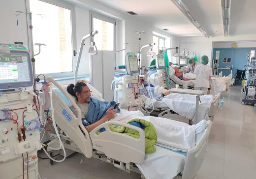 Sala de crònics del Servei de Nefrologia del Trueta