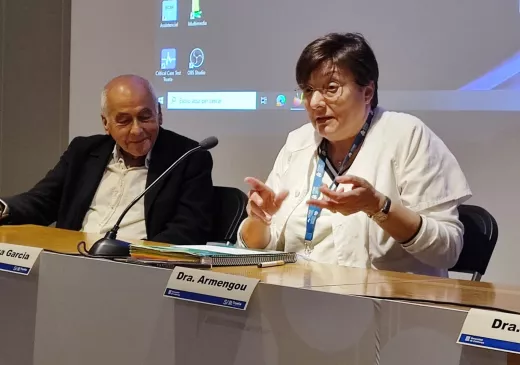 La professional d'infermeria Lluïsa Garcia intervé a la jornada d'insuficiència cardíaca
