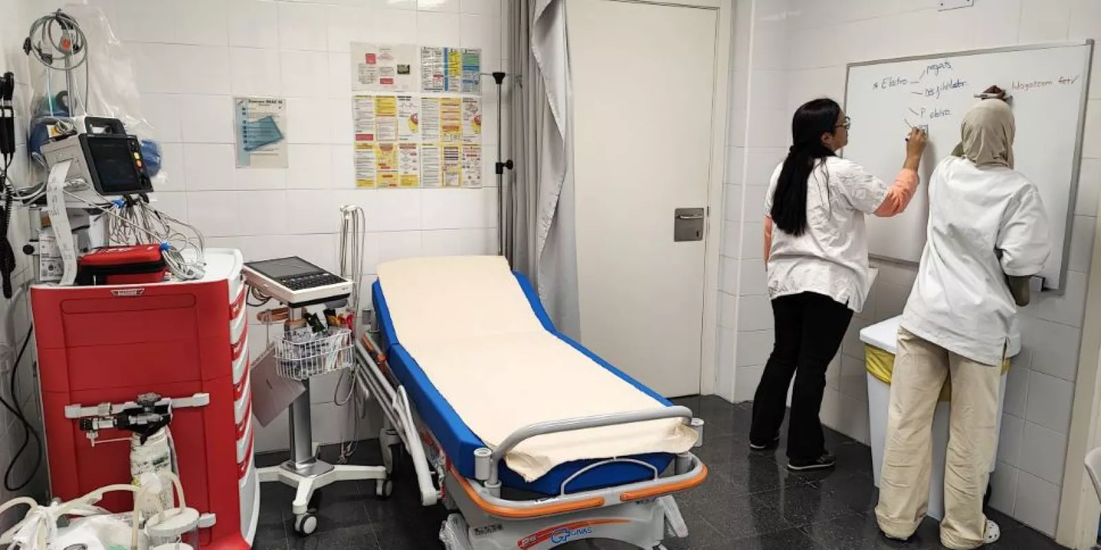 imatge del box destinat a l'atenció d’urgències dins la reforma de la planta baixa del CAP Jordi Nadal de Salt. 