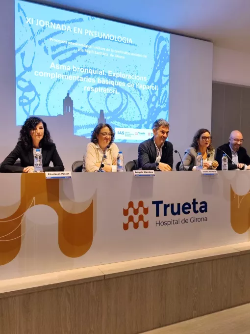 Taula inaugural de la Jornada de Pneumologia 2025,  organitzada pel Servei dePneumologia del Trueta i el Santa Caterina