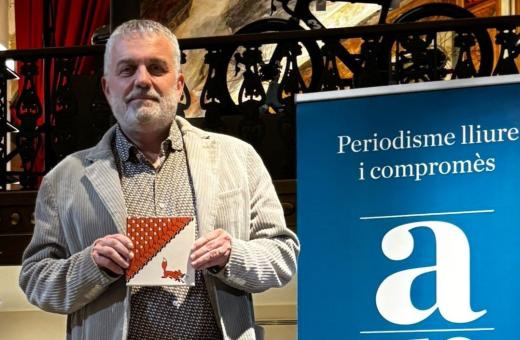 El digestòleg Xavier Aldeguer ha rebut el premi de Gironí de l'any pel diari ARA pel seu estudi  estudi sobre la microbiota intestinal de la Sra. Maria Branyas