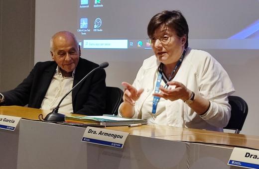 La professional d'infermeria Lluïsa Garcia intervé a la jornada d'insuficiència cardíaca