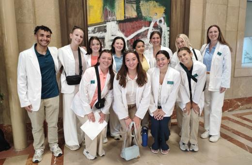 Representació d'estudiants de la Universitat Estatal de Michigan han realitzat una estada a l’Hospital Trueta 