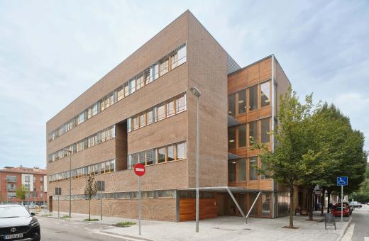 Exterior CAP Olot Nord Fotos Comas Pont Arquitectes