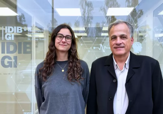 Els investigadors Laura Gallardo-Nuell i Manuel Fernández-Real. 