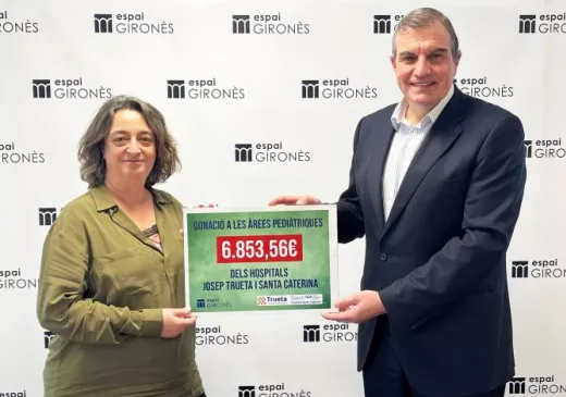 Acte protocolari d'entrega dels fons recaptats per la campanya